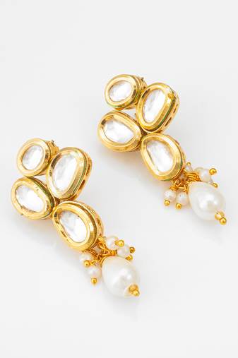 Classic gold-plated oval kundan earrings with oversized pearl drops