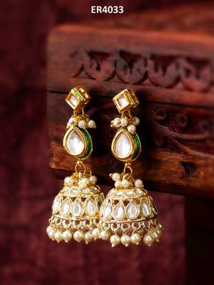 gold kundan jhumka earrings with kundan and pearl 5