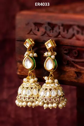 gold kundan jhumka earrings with kundan and pearl