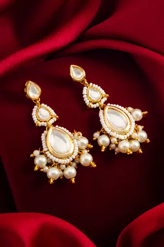 white kundan drop earrings with pearl