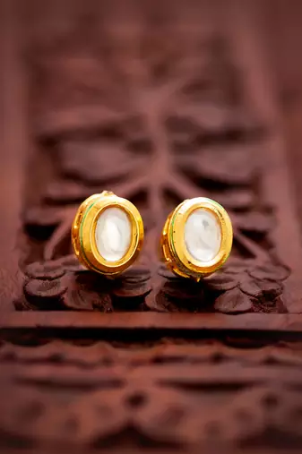 traditional gold-plated kundan stud earrings round minimal design