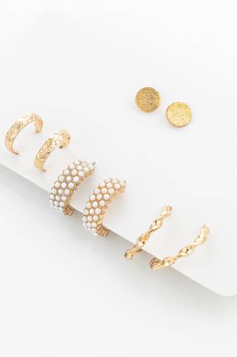 gold plated pearl huggie and textured hoop set