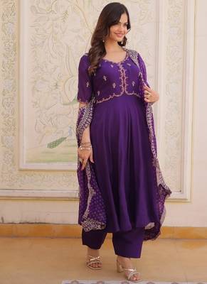 Purple Embroidered kurta set with dupatta  2