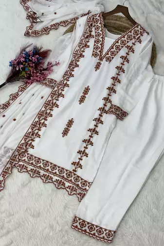 White Embroidered kurta set with dupatta
