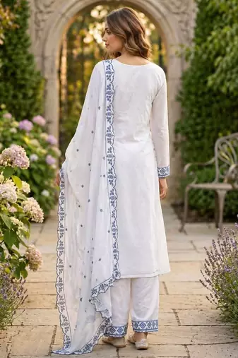 White Embroidered kurta set with dupatta