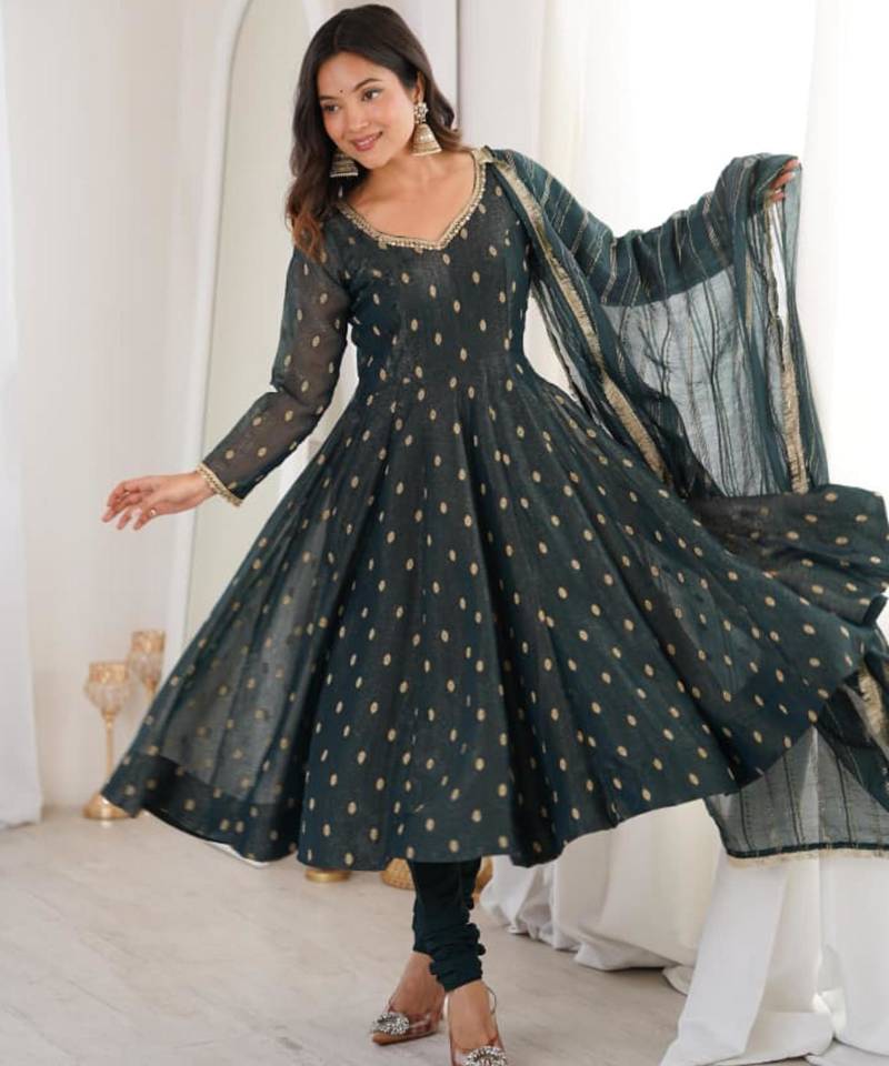 Dark green silk blend plain kurta sets