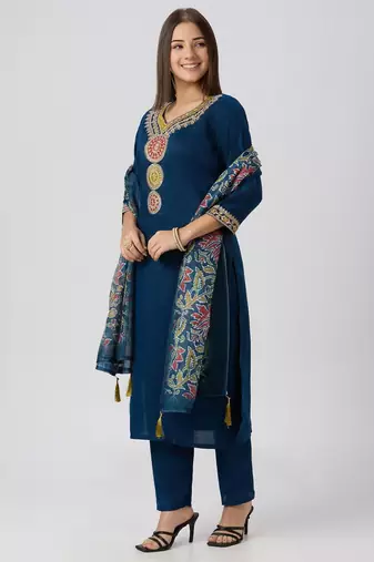 Teal blue silk blend embroidered kurta sets