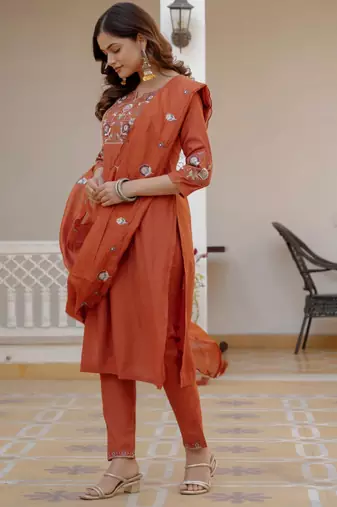 Rust silk blend embroidered kurta sets