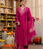 Magenta silk blend embroidered kurta sets