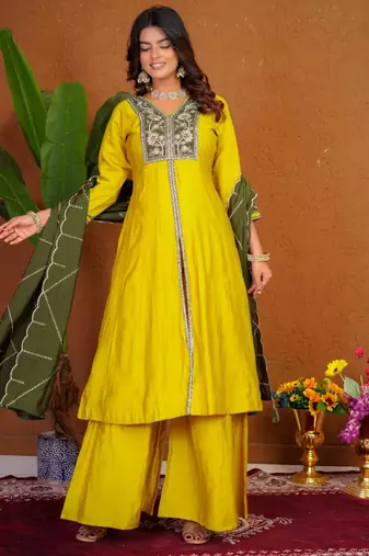 Yellow silk blend embroidered kurta sets