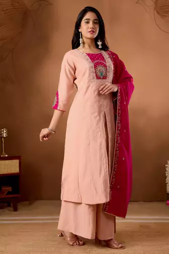 Peach silk blend embroidered kurta sets