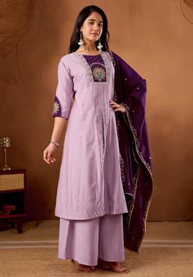 Lavender silk blend embroidered kurta sets 2