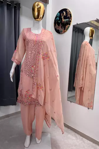 Peach georgette embroidered kurta sets