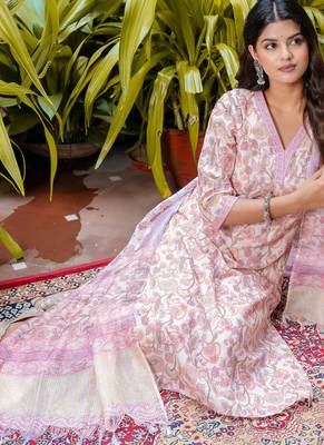 Floral printed  cotton v neck kurta trouser and dupatta set 3