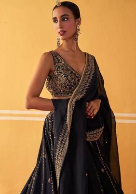 Royal Black Opulence Crepe Silk Lehenga with Fine Dori & Zari Embroidery 4