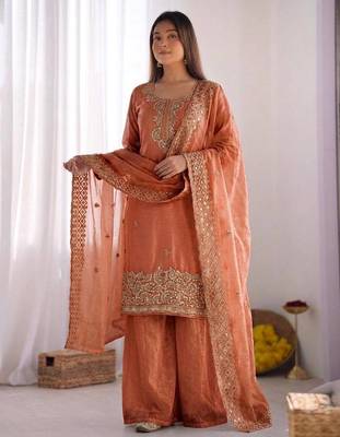 stylish embroidery beads work kurta set 1