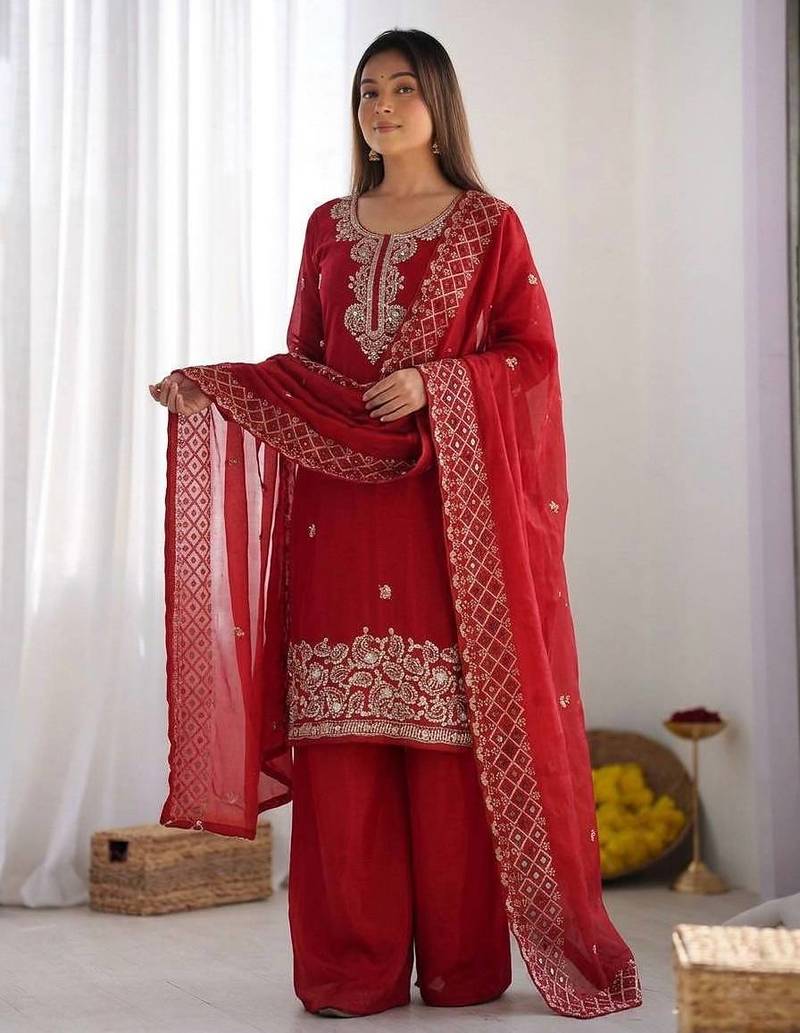 Womens new trendy stylish  embroidery beads work kurta set