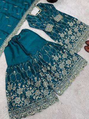 New trendy latest  embroidery kurta set 4