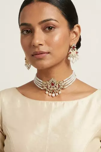 Elegant 3-layer faux pearl choker necklace set with ruby-red & clear stone pendant