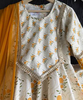 Off white marigold printed cotton silk anarkali set 3