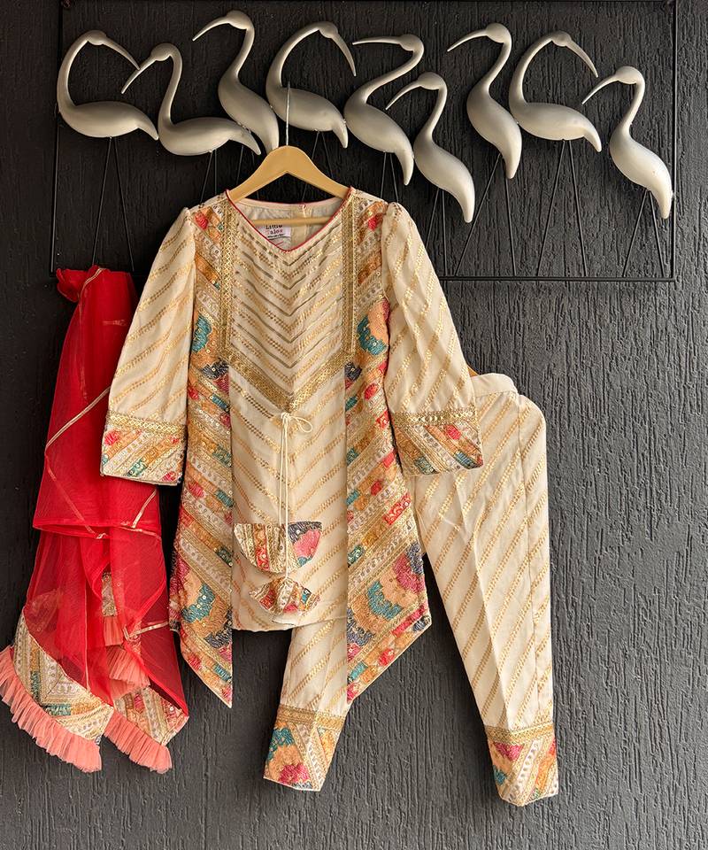Off white embroidered chanderi kurti set