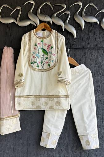 Off white embroidered cotton silk kurti set