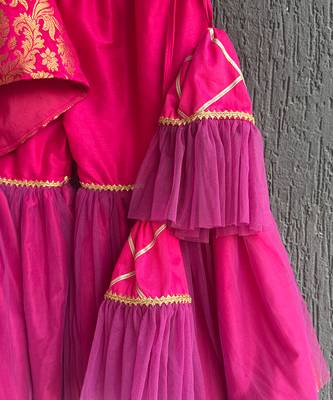 Hot pink woven brocade sharara set 3