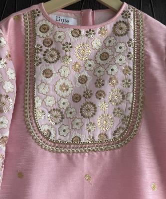 Baby pink embroidered silk kurti set 5