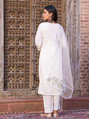 White embroidered viscose chanderi kurta pant set with organza dupatta 5