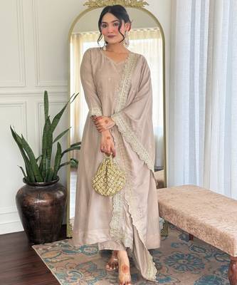 beige vichitra silk blend embroidered kurta pant set with dupatta 4