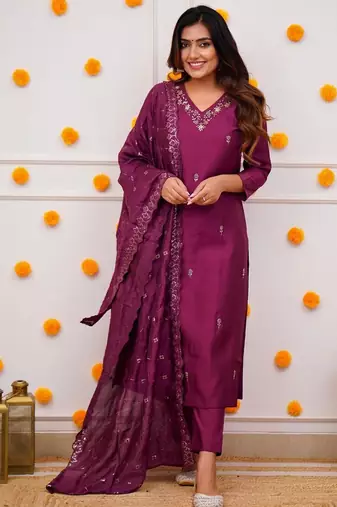 Wine viscose chanderi embroidered kurta pant set with chanderi dupatta