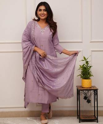 Onion pink viscose chanderi kurta pant set with dupatta 2