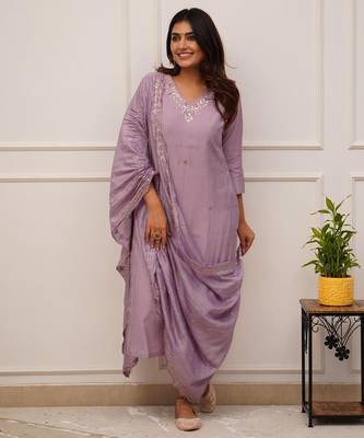 Onion pink viscose chanderi kurta pant set with dupatta 4