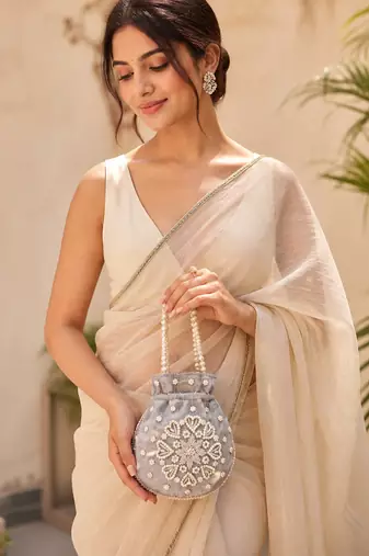 grey pearl embroidered potli bag 
