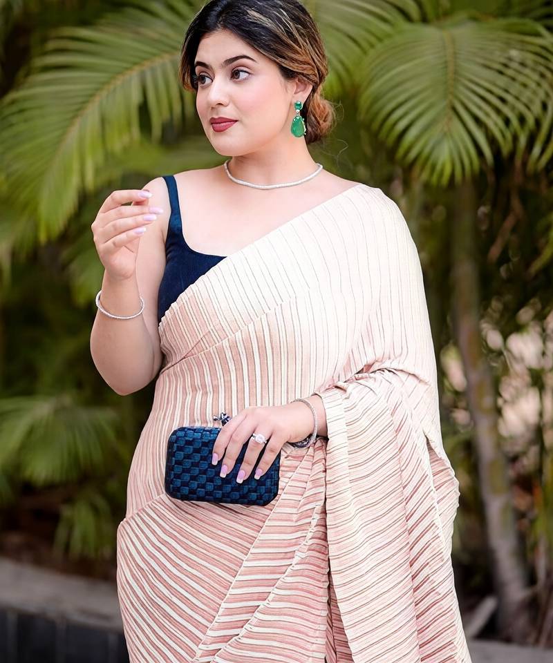 peach ombre chinnon saree with unstitched blouse