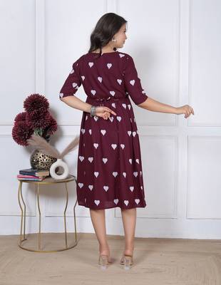 Women   s maroon heart print casual, Office & Party wear knee length dress for women 2