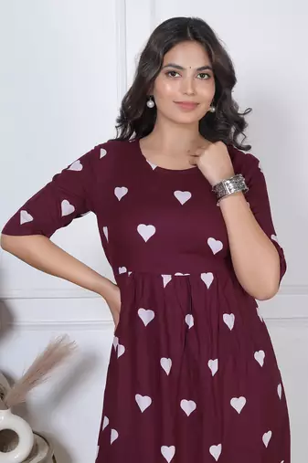 Women   s maroon heart print casual, Office & Party wear knee length dress for women