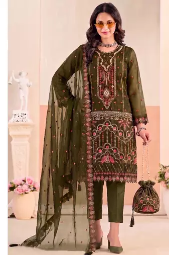 Mahendi pakistani crunchy silk heavy salwar kameez for women