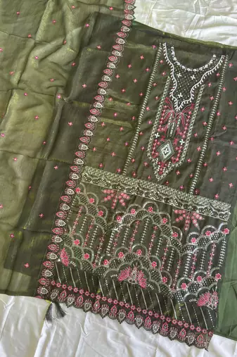Mahendi pakistani crunchy silk heavy salwar kameez for women