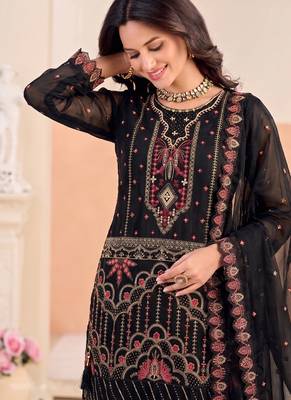 Black pakistani crunchy silk heavy salwar kameez for women 2
