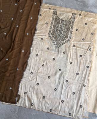 Khadi cotton white suit with mahendi dupatta 3 piece pair for women 4