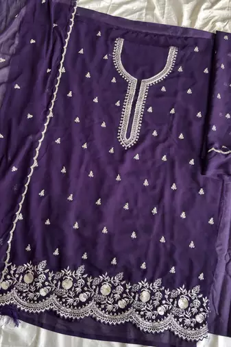 Bollywood style purple georgette suit for women