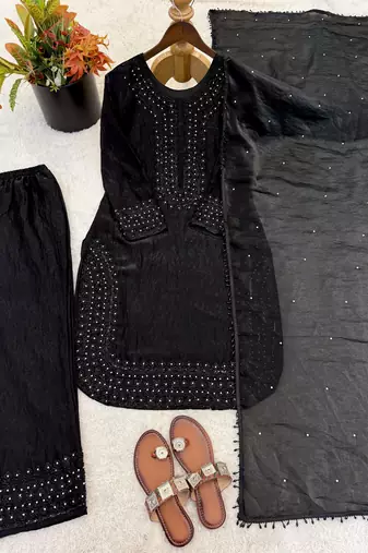 Black Beads Embroidered kurta set