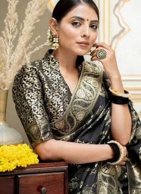 Black woven art silk saree with blouse 3