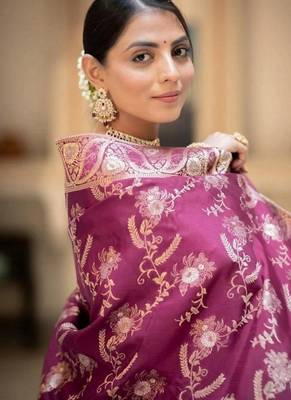 Wine purple woven art silk saree with blouse 5