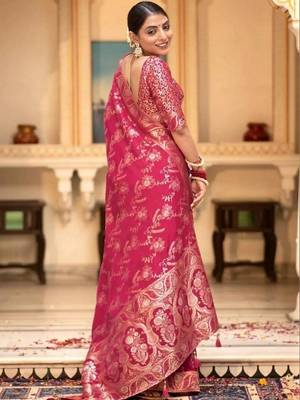 Rani pink woven art silk saree with blouse 2