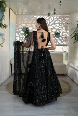 black georgette embroidered lehenga choli with dupatta 3