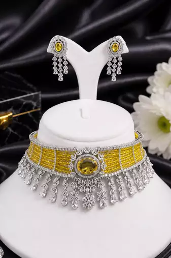 Royale Spark Designer Diamond Choker Set