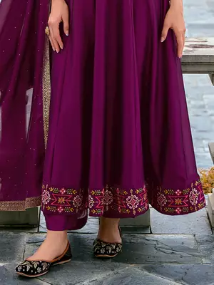 Floral embroidered silk v neck kurta trouser & dupatta set 4