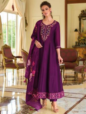 Floral embroidered silk round neck kurta trouser & dupatta set 2